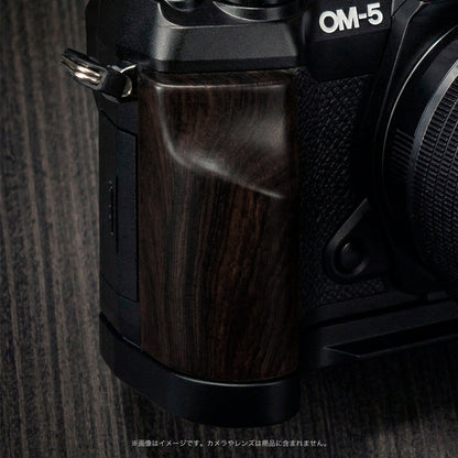 YUWOOD ウッドグリップ 一体型ベースプレート OM SYSTEM OM-5 Mark II 専用 アルカスイス互換 黒檀