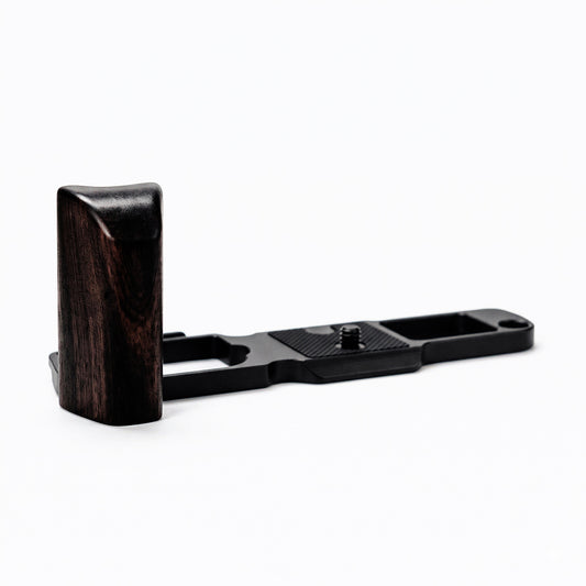 YUWOOD ウッドグリップ 一体型ベースプレート OM SYSTEM OM-3 専用 アルカスイス互換 黒檀