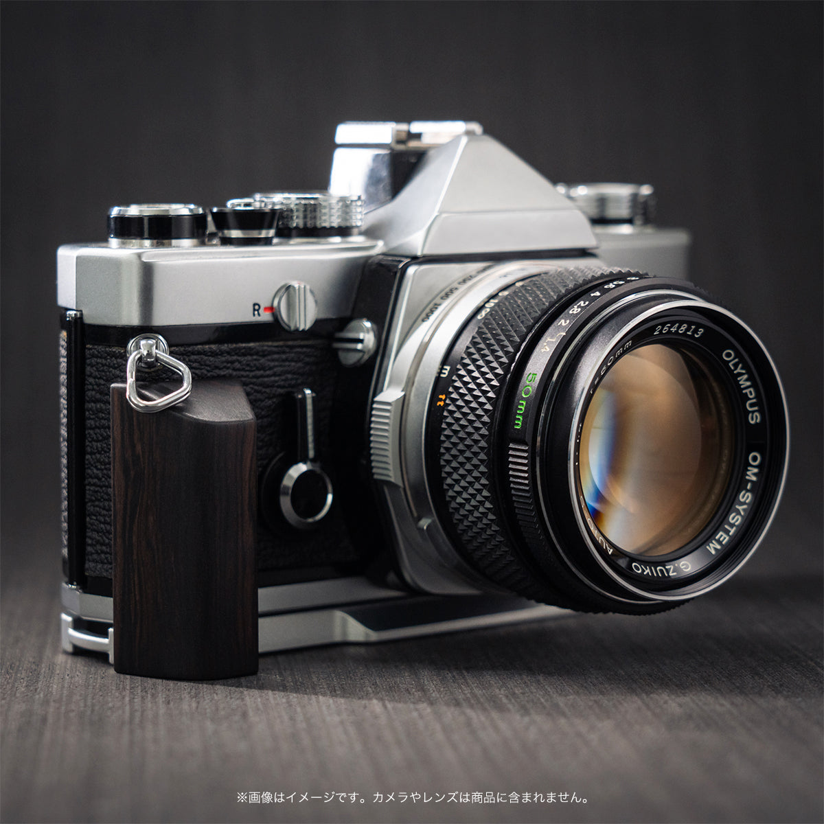 YUWOOD ウッドグリップ 一体型ベースプレート OLYMPUS OM-1／OM-2／OM-3／OM-4／Tiシリーズ フィルム一眼 専用 アルカスイス互換 黒檀