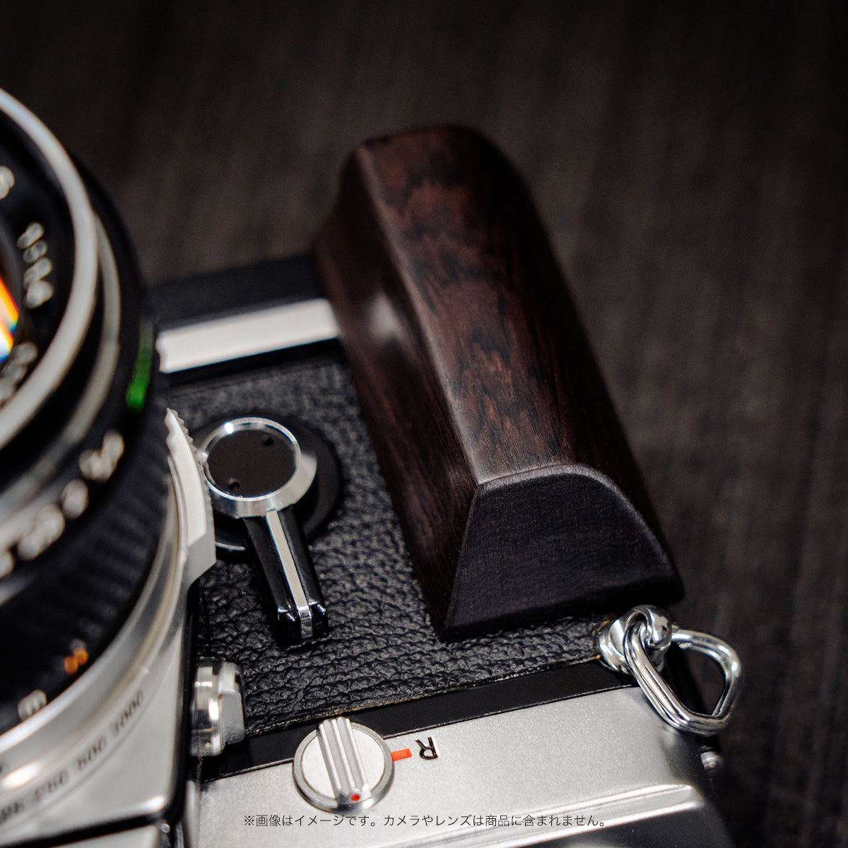 YUWOOD ウッドグリップ 一体型ベースプレート OLYMPUS OM-1／OM-2／OM-3／OM-4／Tiシリーズ フィルム一眼 専用 アルカスイス互換 黒檀