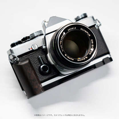 YUWOOD ウッドグリップ 一体型ベースプレート OLYMPUS OM-1／OM-2／OM-3／OM-4／Tiシリーズ フィルム一眼 専用 アルカスイス互換 黒檀