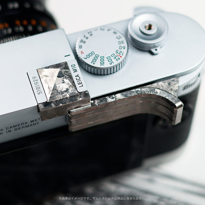 AKuser BE THE ULTIMATE Leica M11/M10用 サムレスト