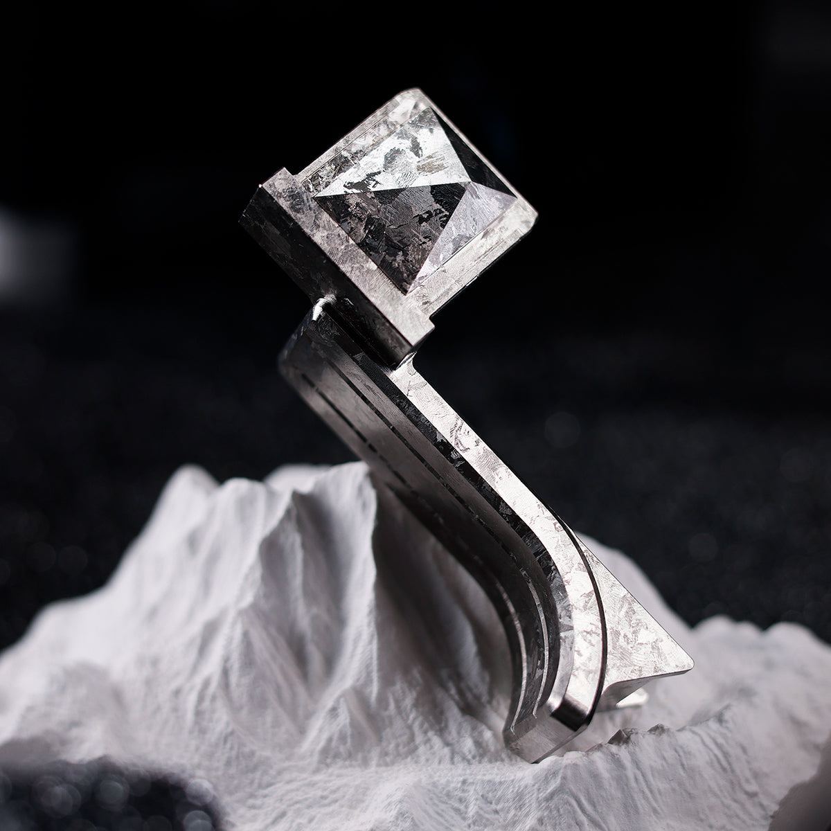 AKuser BE THE ULTIMATE Leica M11/M10用 サムレスト