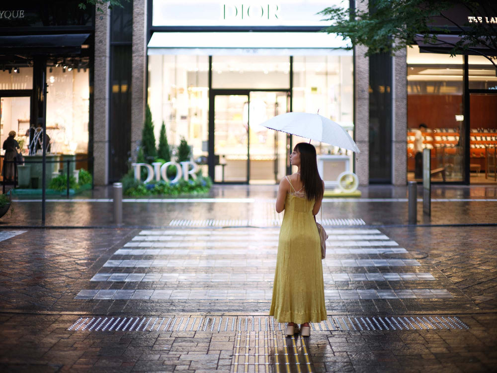 Photo by 中西 学 (UKPHOTO)　Model：鈴木海那 (シェリーズエンターテイメント)