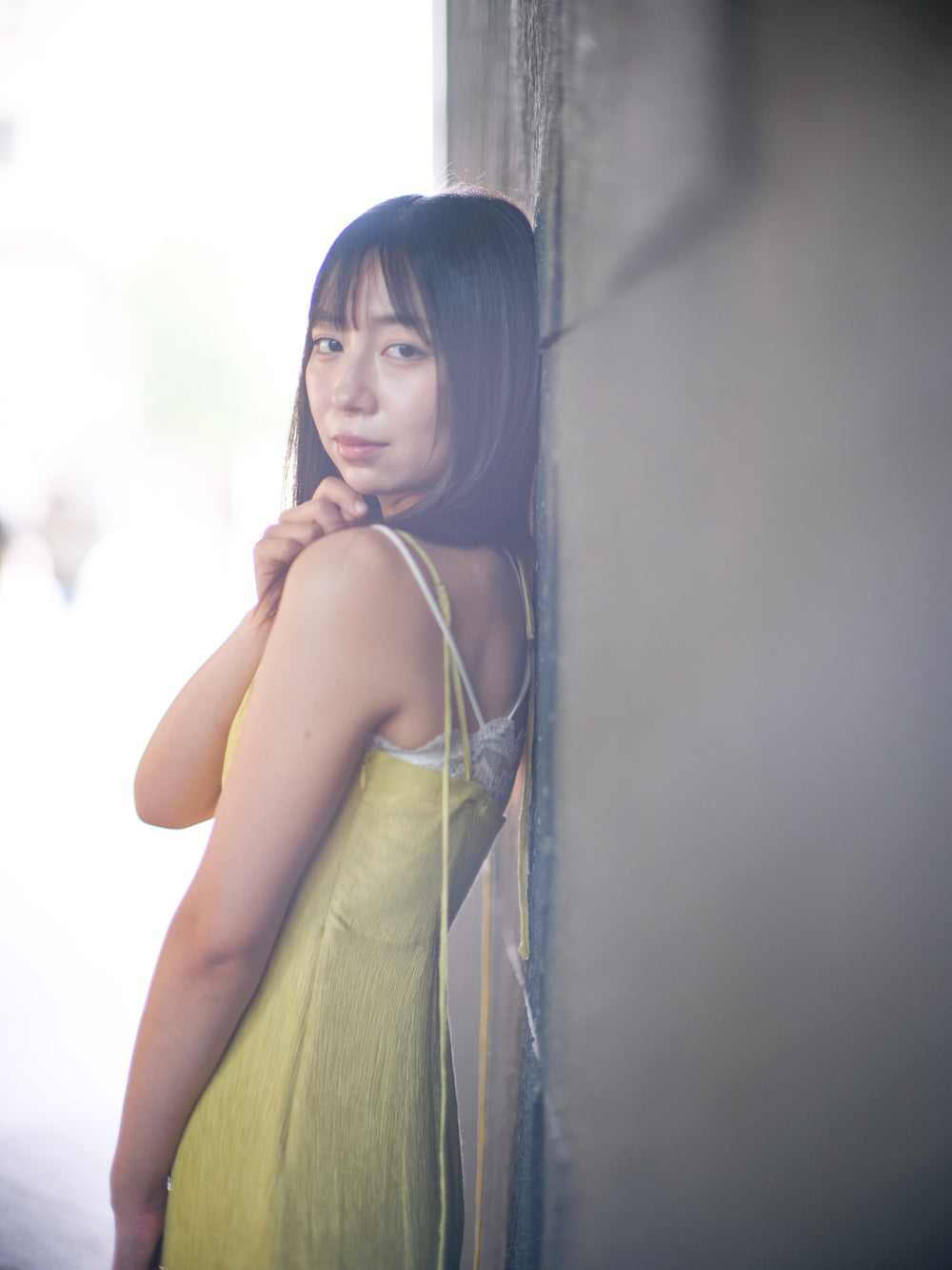 Photo by 中西 学 (UKPHOTO)　Model：鈴木海那 (シェリーズエンターテイメント)